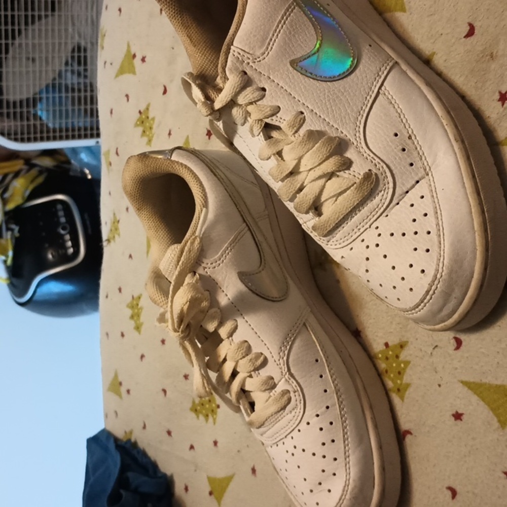 Nikes - Picture 3 of 3